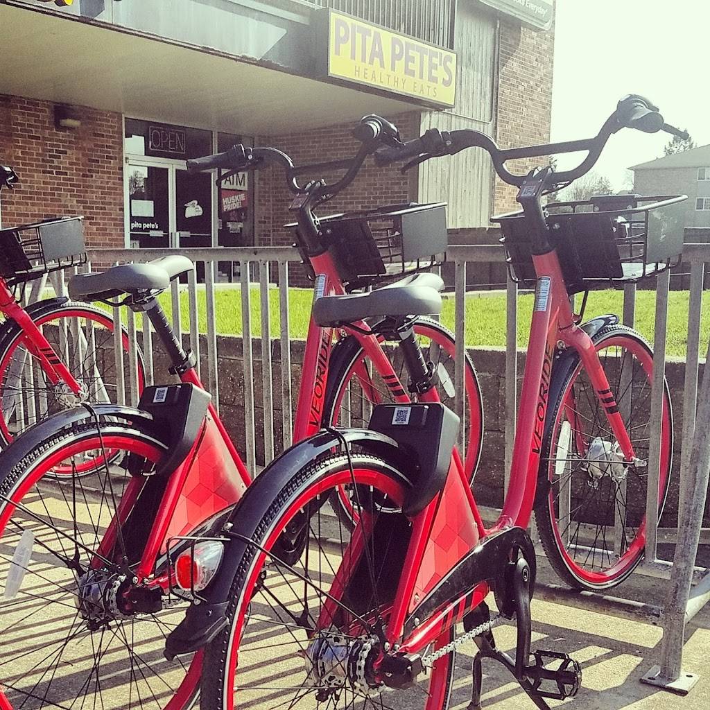 Pita Petes | restaurant | 901 Lucinda Ave Suite T, DeKalb, IL 60115, USA | 8157583012 OR +1 815-758-3012