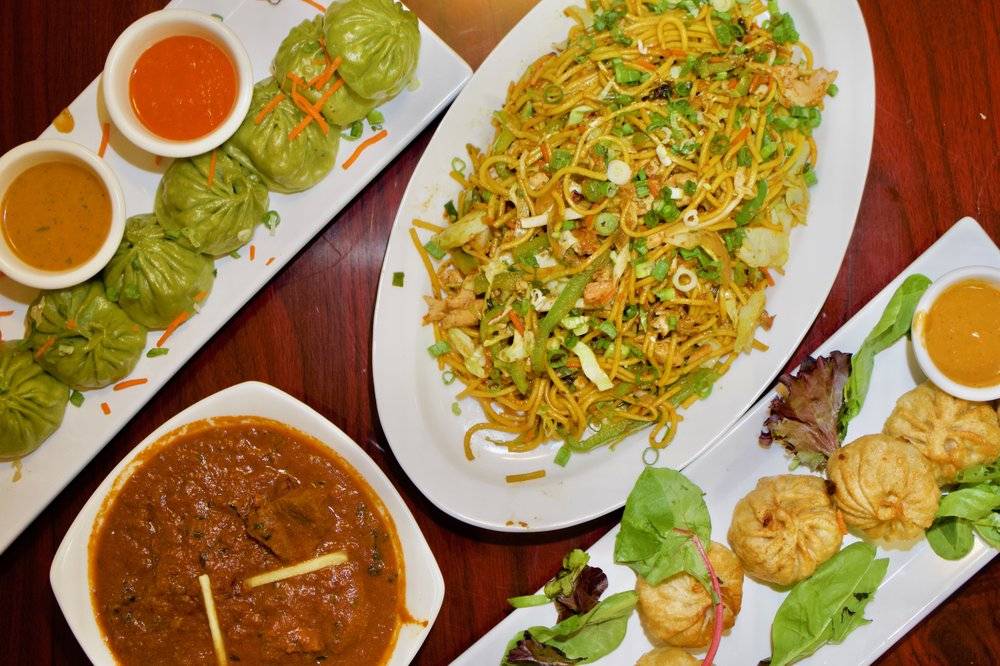 Momo Grill | restaurant | 12100 Saratoga Sunnyvale Rd, Saratoga, CA 95070, USA | 4083201255 OR +1 408-320-1255