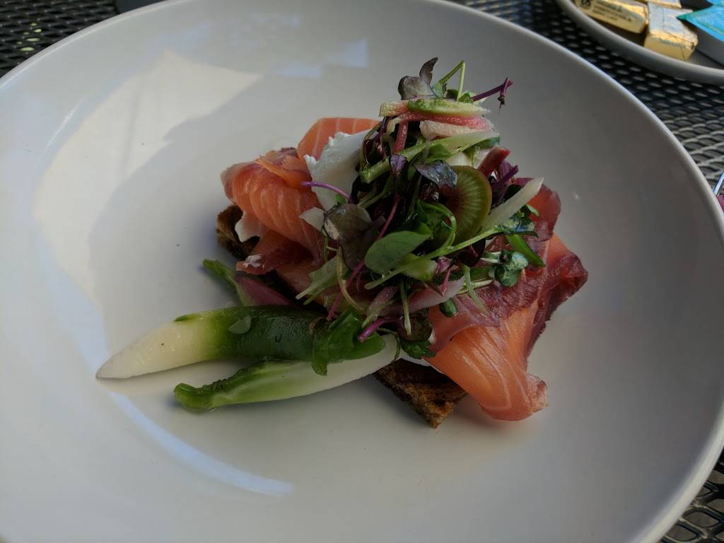 West End Grill and Pub | restaurant | 354 N Boyle Ave #2941, St. Louis, MO 63108, USA | 3145314607 OR +1 314-531-4607