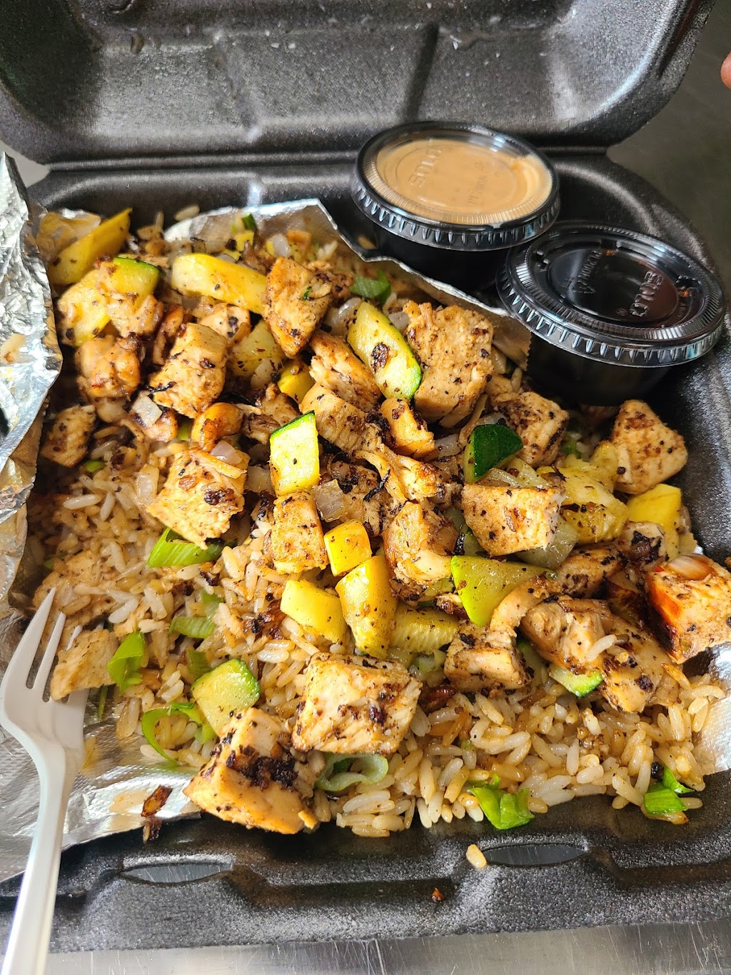 Chef Louis LLC | restaurant | 36 Governors Pl, Columbus, OH 43203, USA | 6143481422 OR +1 614-348-1422