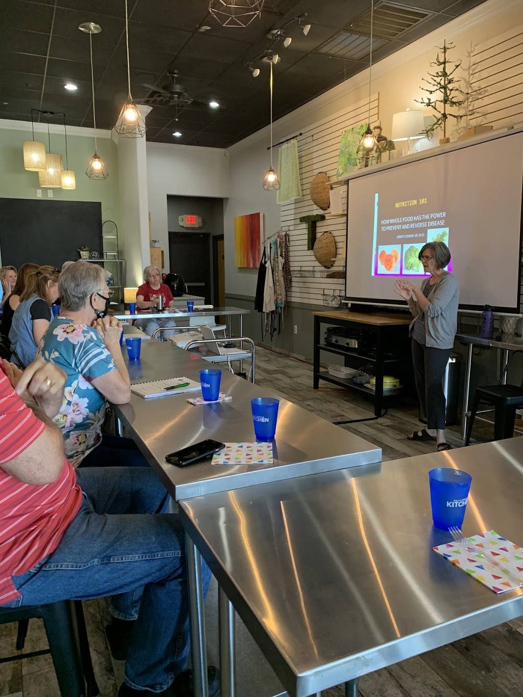 Real Meals Kitchen | restaurant | 15220 N Western Ave Suite G, Edmond, OK 73013, USA | 4059067400 OR +1 405-906-7400