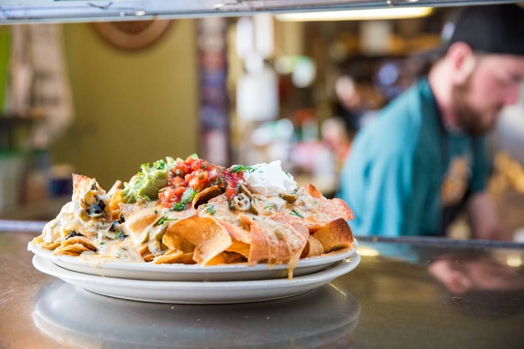 Cornucopia Bar & Burgers | restaurant | 207 E 5th Ave, Eugene, OR 97401, USA | 5414852676 OR +1 541-485-2676