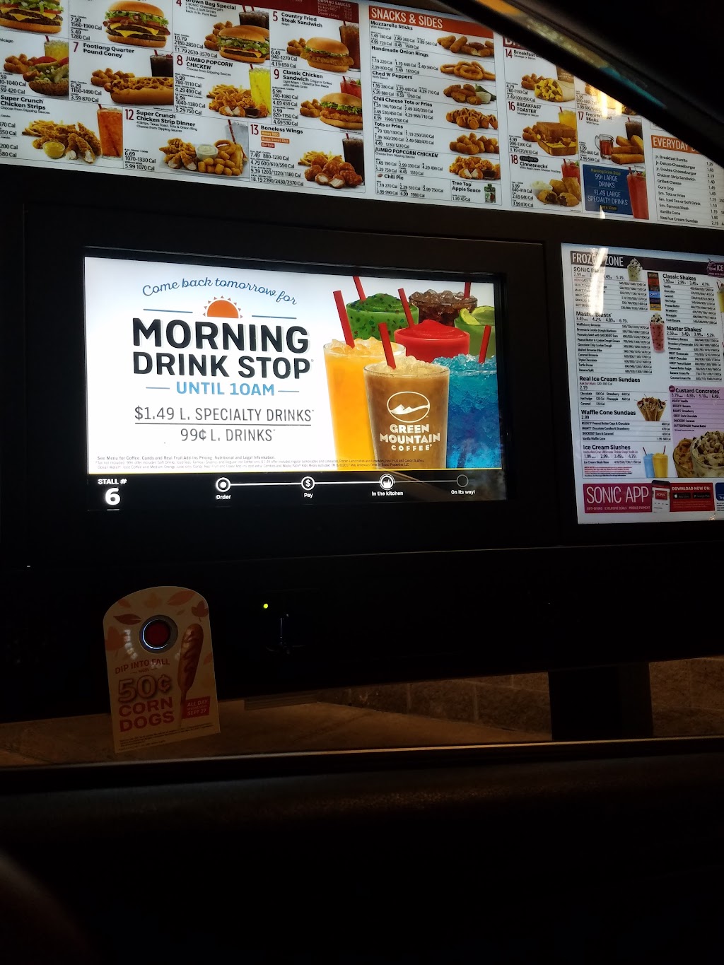 Sonic Drive-In | restaurant | 615 Sterlington Rd, Monroe, LA 71203, USA | 3183619608 OR +1 318-361-9608