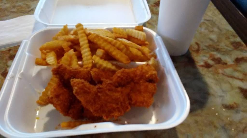 Dan’s Seafood & Chicken | restaurant | 3801 Altamesa Blvd, Fort Worth, TX 76133, USA | 8174238155 OR +1 817-423-8155