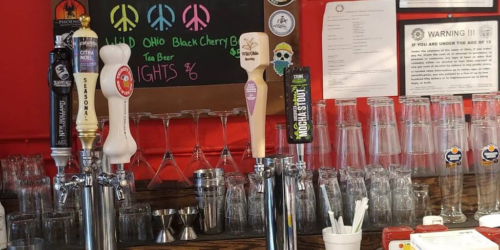 Daves Cosmic Subs | restaurant | 55 Suite 4 E College St, Oberlin, OH 44074, USA | 4407747593 OR +1 440-774-7593