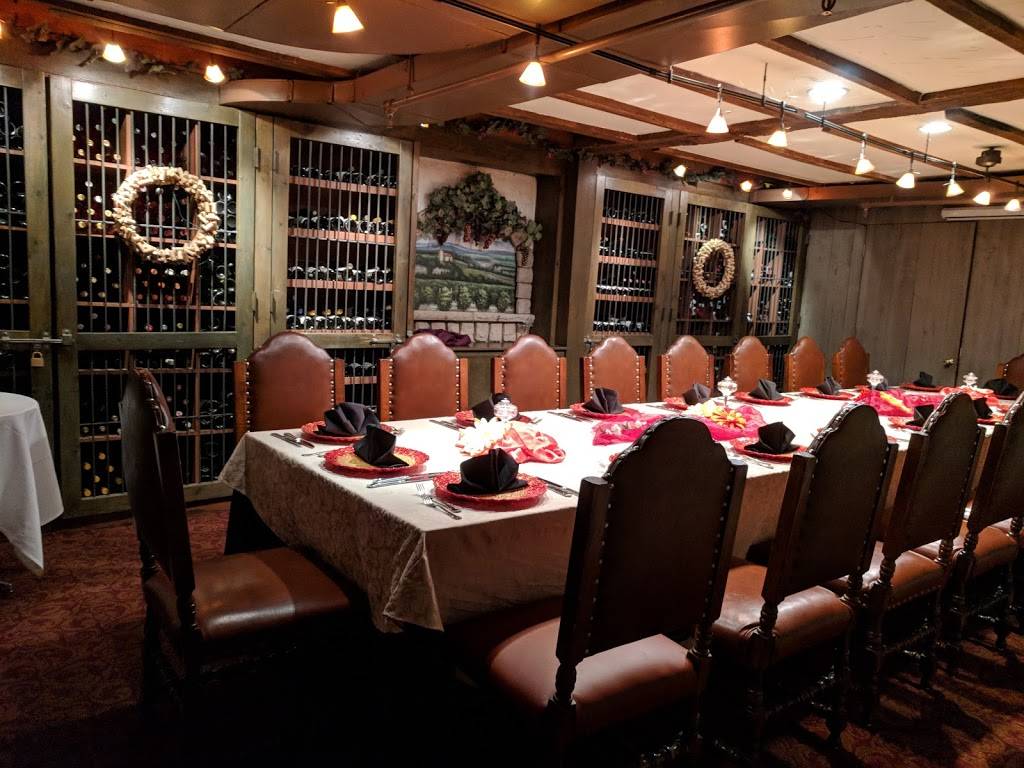 The Refectory Restaurant and Bistro | restaurant | 1092 Bethel Rd, Columbus, OH 43220, USA | 6144519774 OR +1 614-451-9774