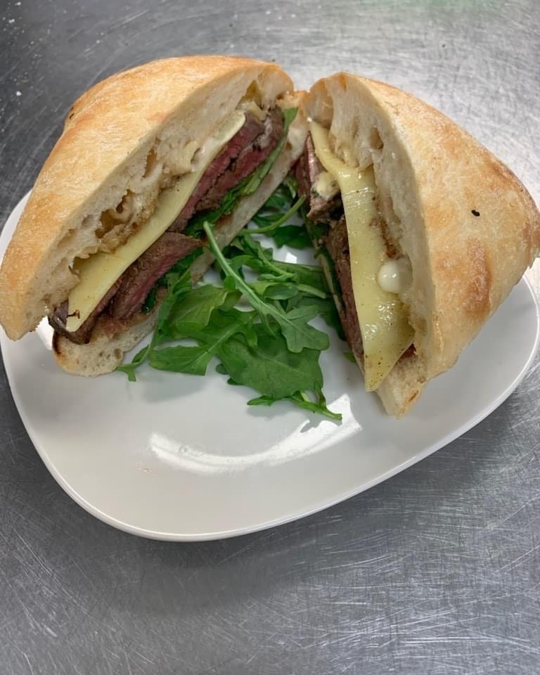 Riptide Rynos Bar & Grill | restaurant | 17230 Hwy 17 Ste 108, Hampstead, NC 28443, USA | 9108211500 OR +1 910-821-1500