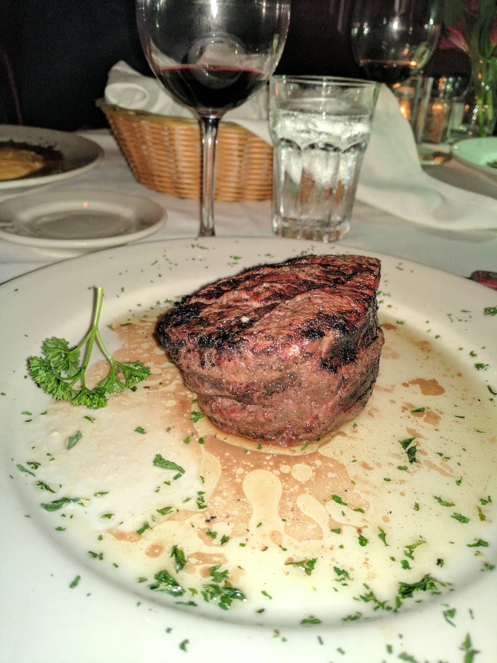Hals "The Steakhouse" | restaurant | 30 Old Ivy Rd NE, Atlanta, GA 30342, USA | 4042610025 OR +1 404-261-0025