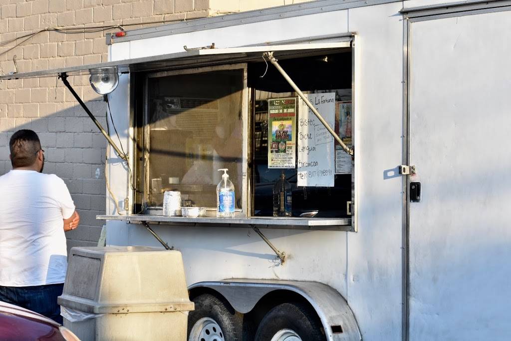 La Fortuna Tacos | restaurant | 700-798 W Ripy St, Fort Worth, TX 76110, USA | 8176918891 OR +1 817-691-8891