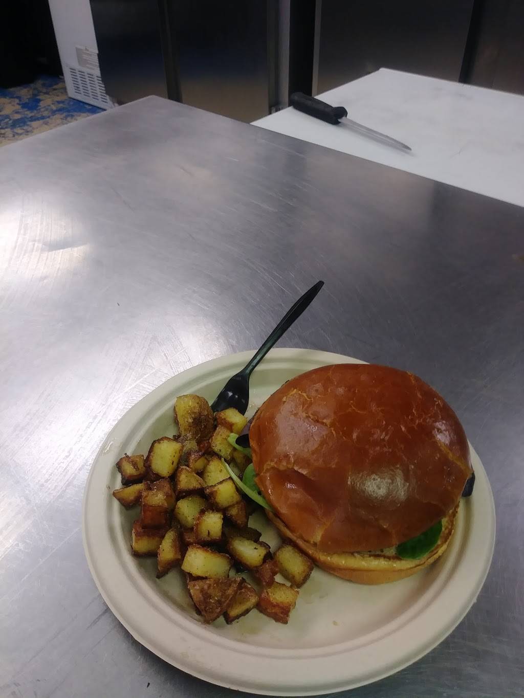 The Eating Well | restaurant | 4848 Butterfield Rd, Hillside, IL 60162, USA | 7084015278 OR +1 708-401-5278