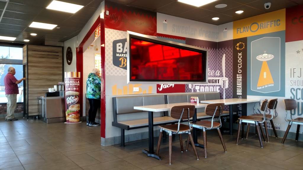 Jack in the Box | restaurant | 4949 N Oracle Rd, Tucson, AZ 85704, USA | 5208878770 OR +1 520-887-8770