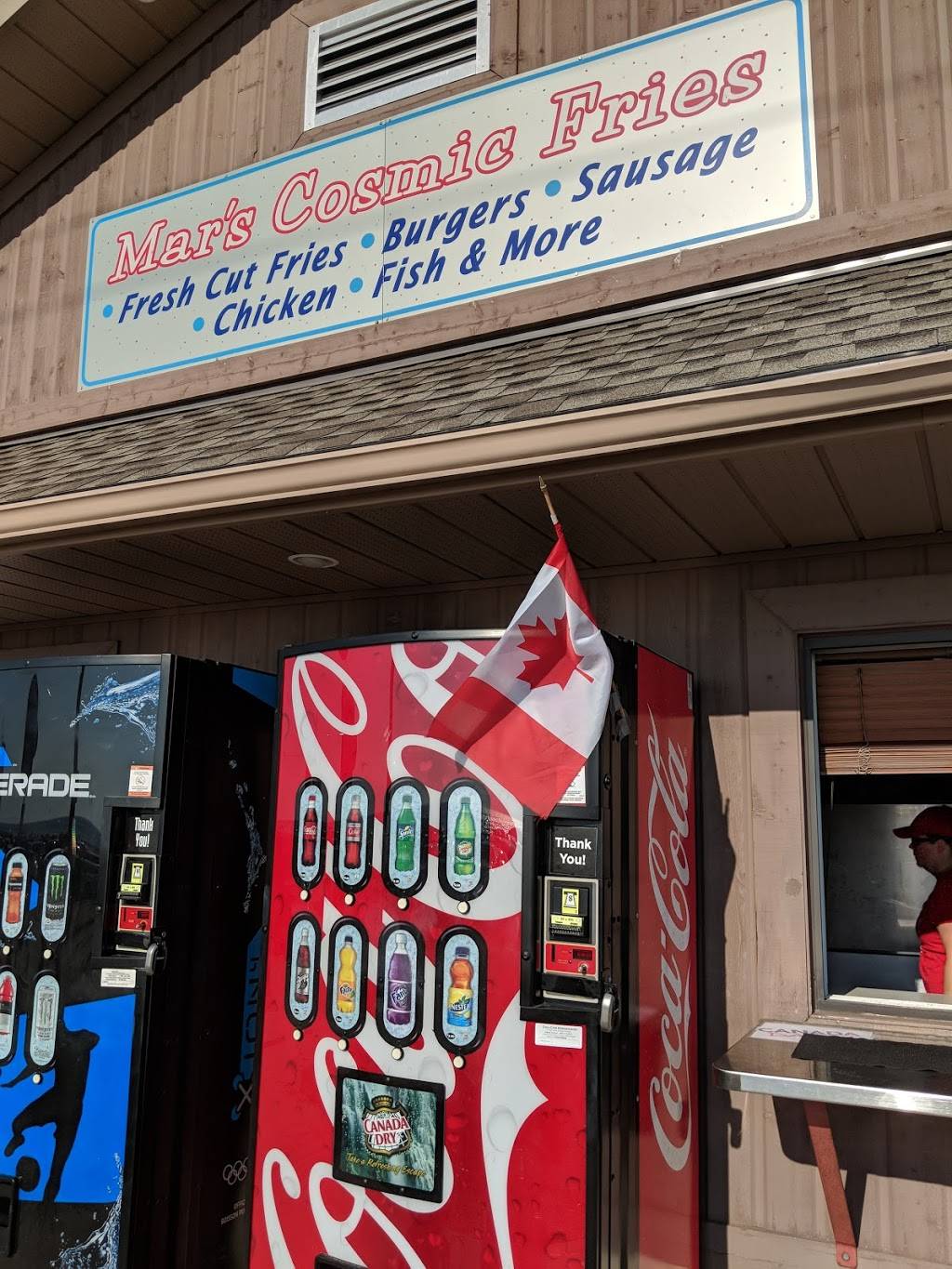 Mars Cosmic Fries | restaurant | 5 Lakeshore Blvd N, Sauble Beach, ON N0H 2G0, Canada | 5194223000 OR +1 519-422-3000