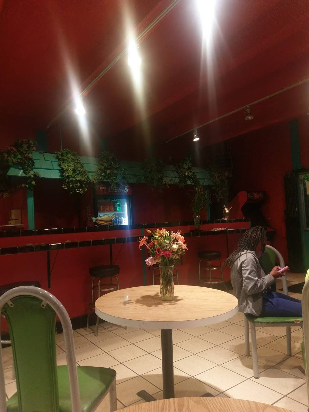 Boulevard Fish & Barbeque | restaurant | 3051 Cutting Blvd, Richmond, CA 94804, USA | 5102343500 OR +1 510-234-3500