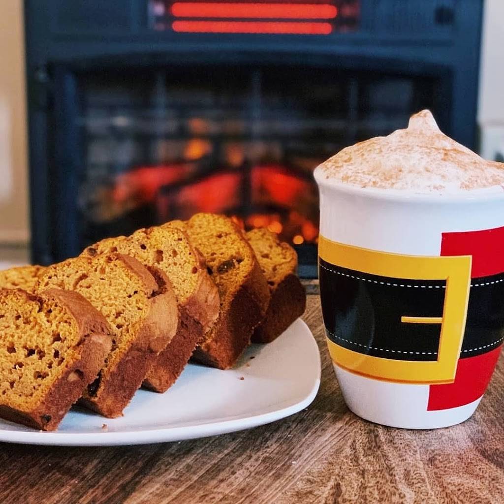 Coffee Corks and Cuisine | restaurant | 139 S Main Ave, Fallbrook, CA 92028, USA | 7606453891 OR +1 760-645-3891