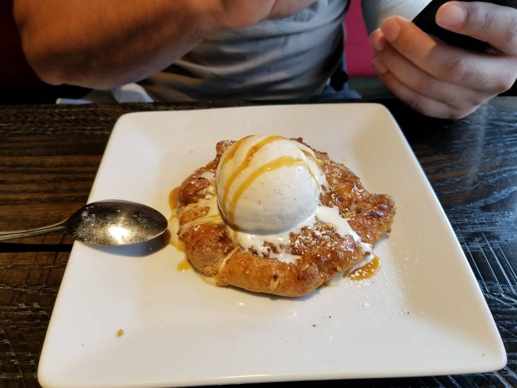 Ruby Tuesday | restaurant | 13145 S Orange Blossom Trail, Orlando, FL 32837, USA | 4078548308 OR +1 407-854-8308