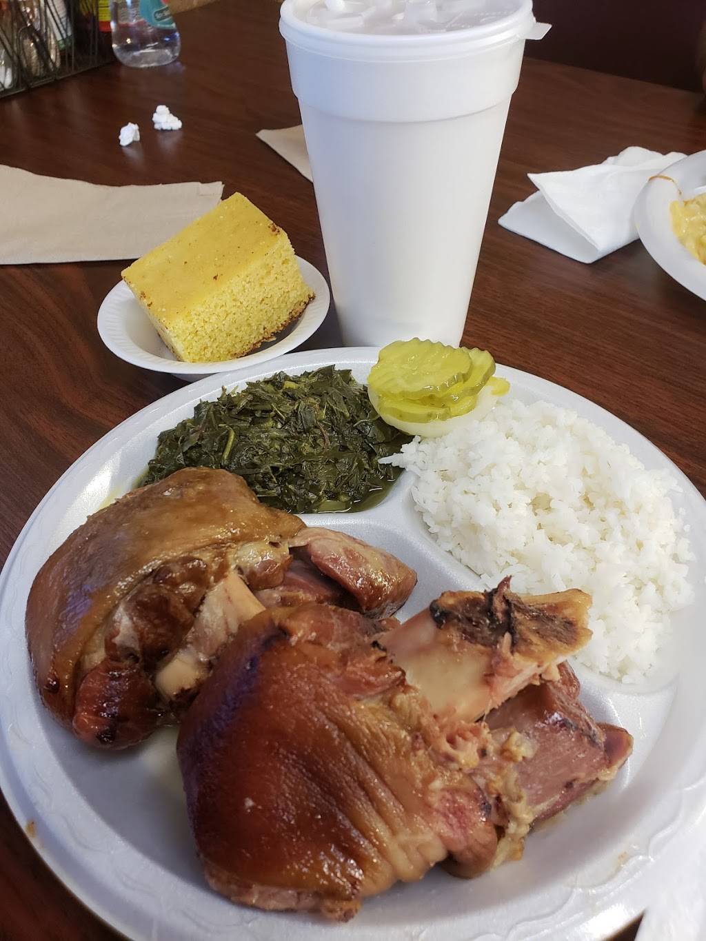 Choice Barbecue Restaurant | restaurant | 2606 E Veterans Memorial Blvd, Killeen, TX 76543, USA | 2546804310 OR +1 254-680-4310