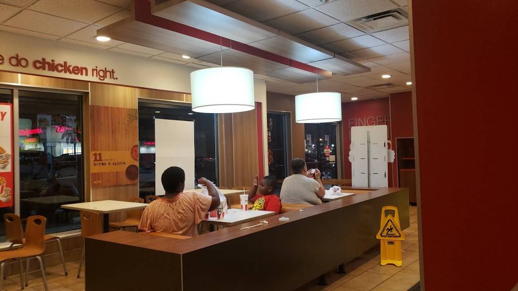 KFC | restaurant | 701 NW 119th St, Miami, FL 33168, USA | 3056857608 OR +1 305-685-7608