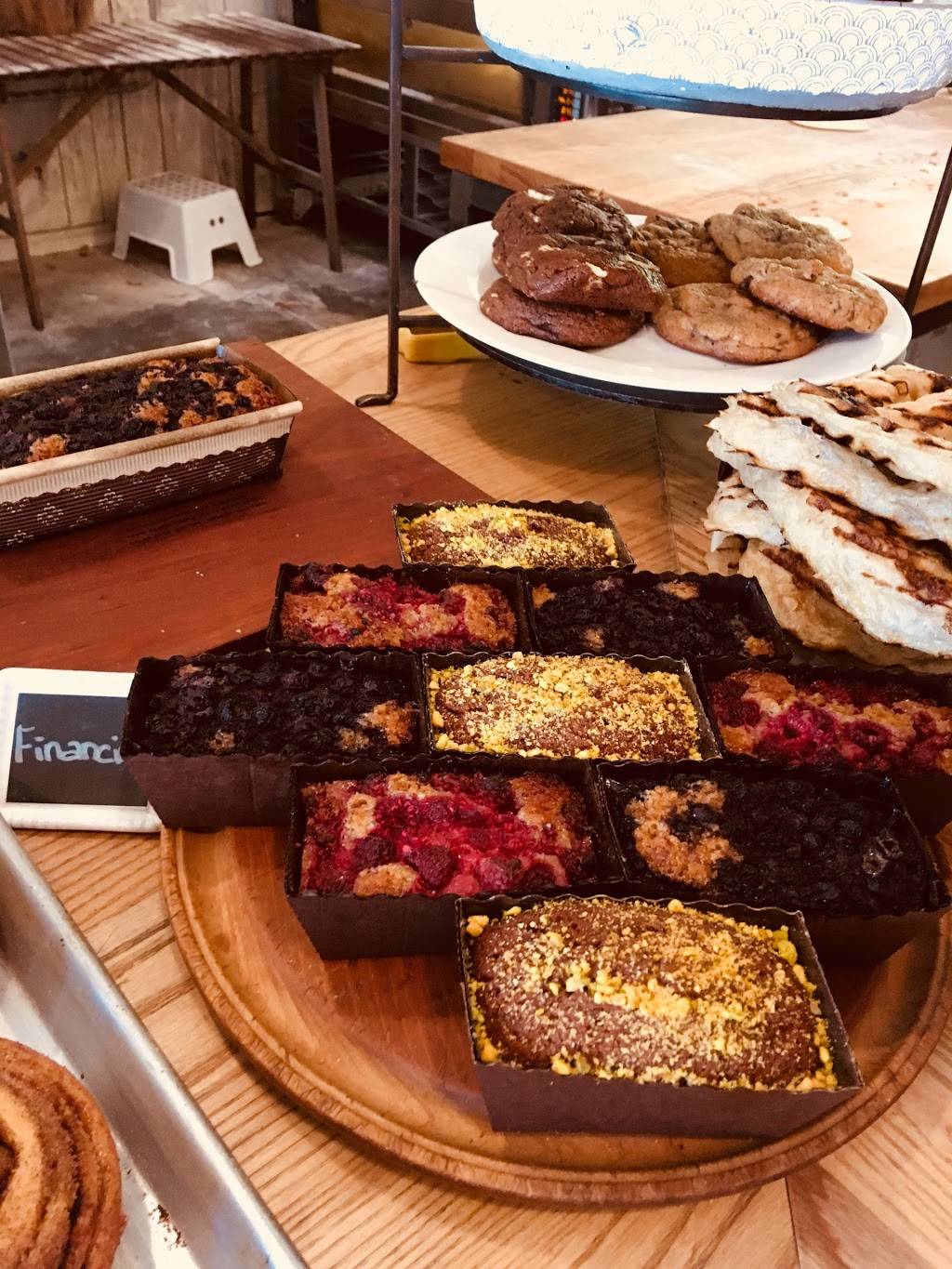 Boulangerie Merci la Vie | bakery | 485 Boulevard des Laurentides, Piedmont, QC J0R 1K0, Canada | 4507440525 OR +1 450-744-0525