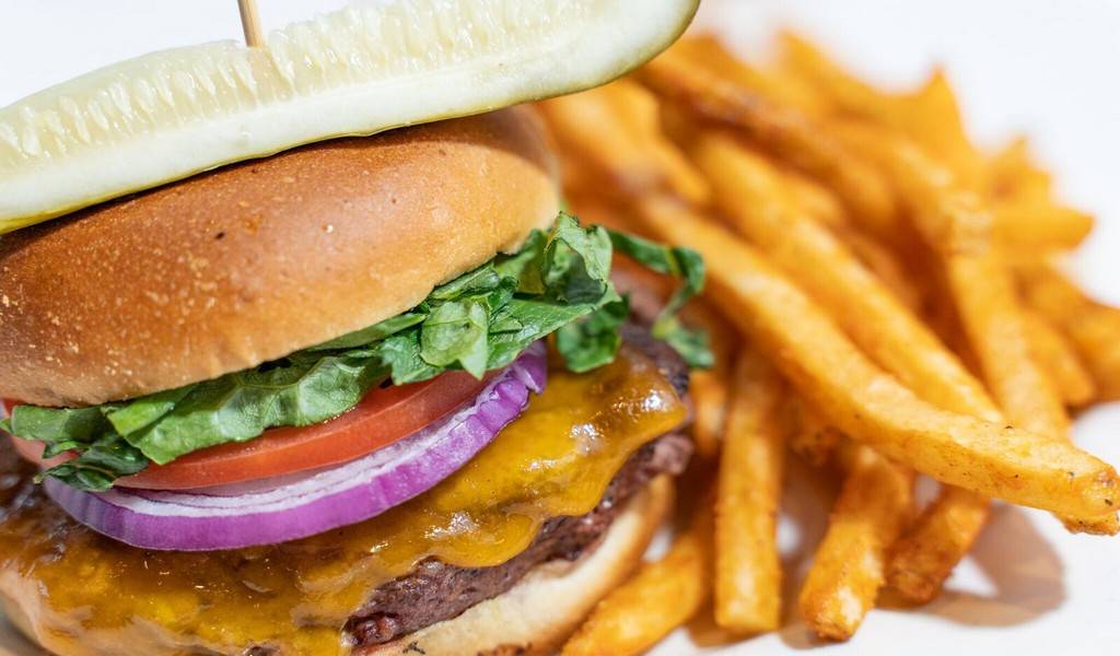 Chicho’s | restaurant | 2957 Shore Dr, Virginia Beach, VA 23451, USA | 7572269867 OR +1 757-226-9867