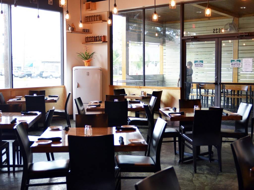 Oak Oven | restaurant | 6625 Jefferson Hwy, Harahan, LA 70123, USA | 5043054039 OR +1 504-305-4039