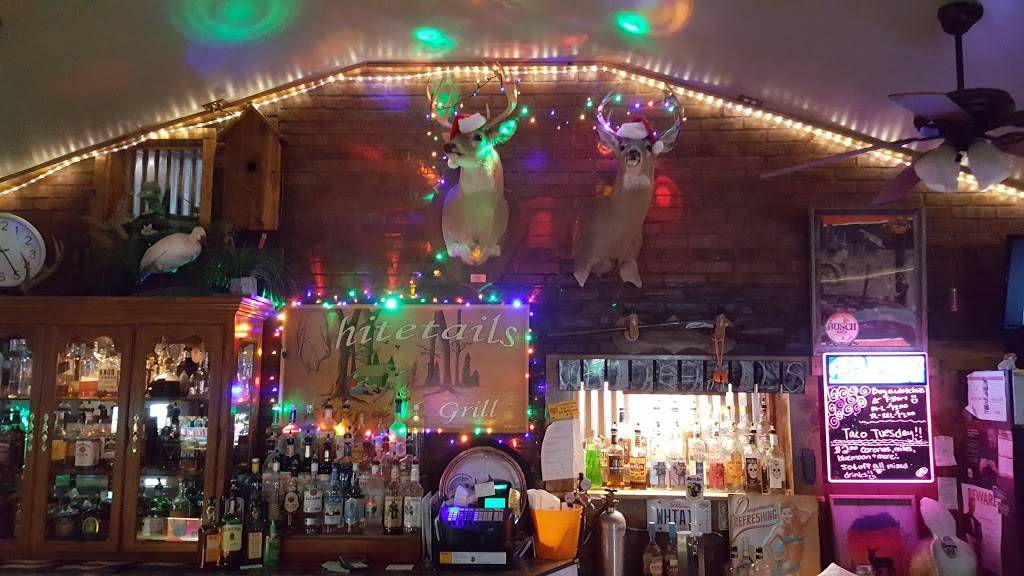 Whitetails Firepit And Grill | restaurant | 304 E Main St, Glasford, IL 61533, USA | 3093893973 OR +1 309-389-3973