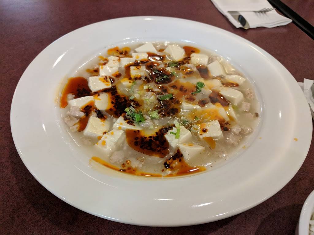 University Garden Chinese Cuisine | restaurant | 425 University Ave, Waterloo, ON N2K 3J4, Canada | 5195697588 OR +1 519-569-7588