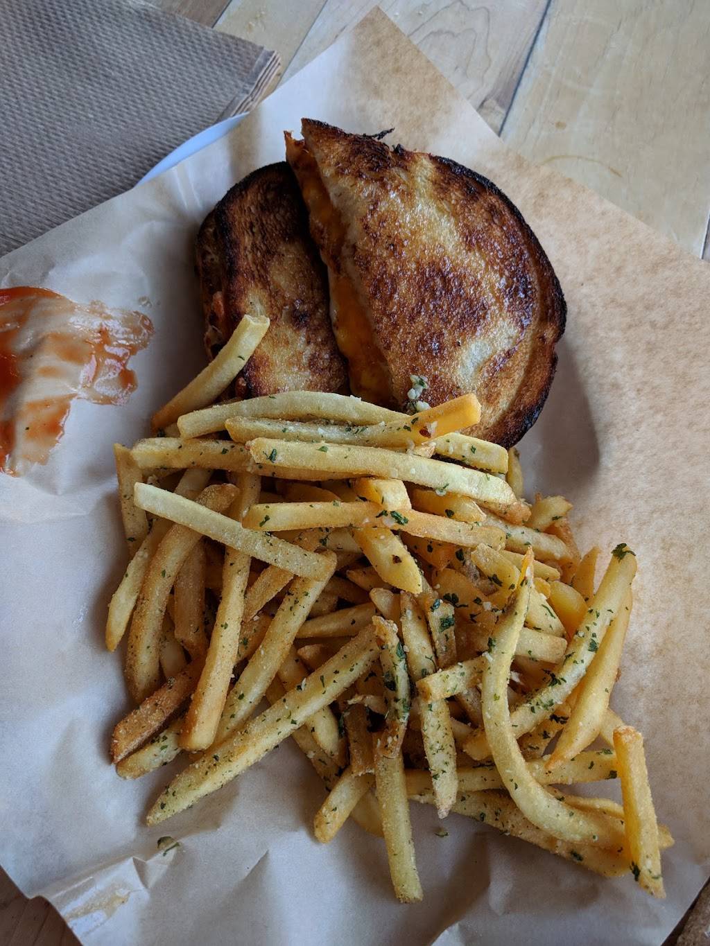 Rebel Bite | restaurant | 649 E Broadway, Long Beach, CA 90802, USA | 5624370555 OR +1 562-437-0555