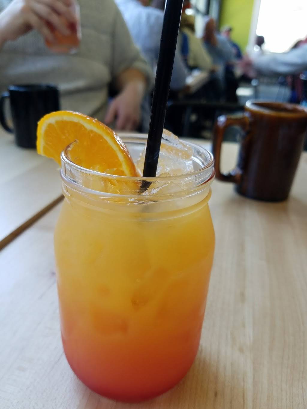 Ships Pub | restaurant | 360 Northern Blvd, Albany, NY 12204, USA | 5186943638 OR +1 518-694-3638