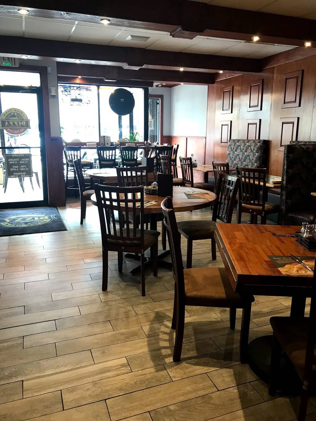 Brick Oven Pizza On The Ave | restaurant | 726 Lake Ave, Lake Worth, FL 33460, USA | 5616195007 OR +1 561-619-5007