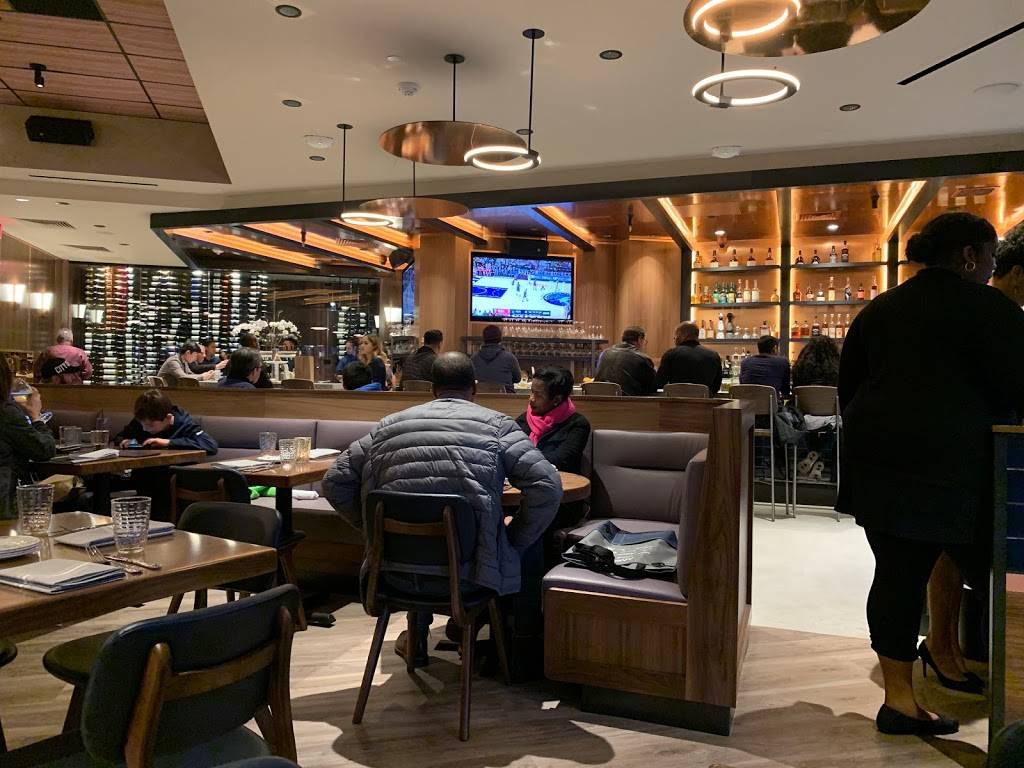 Shaquilles | restaurant | 800 W Olympic Blvd Suite A150, Los Angeles, CA 90015, USA | 2137467427 OR +1 213-746-7427