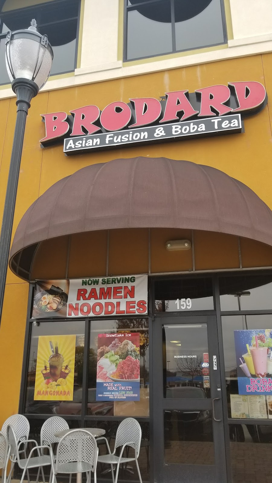 Brodard Asian Snowflake Ice & Boba Tea | restaurant | 5005 S Cooper St #159, Arlington, TX 76017, USA | 8174726666 OR +1 817-472-6666