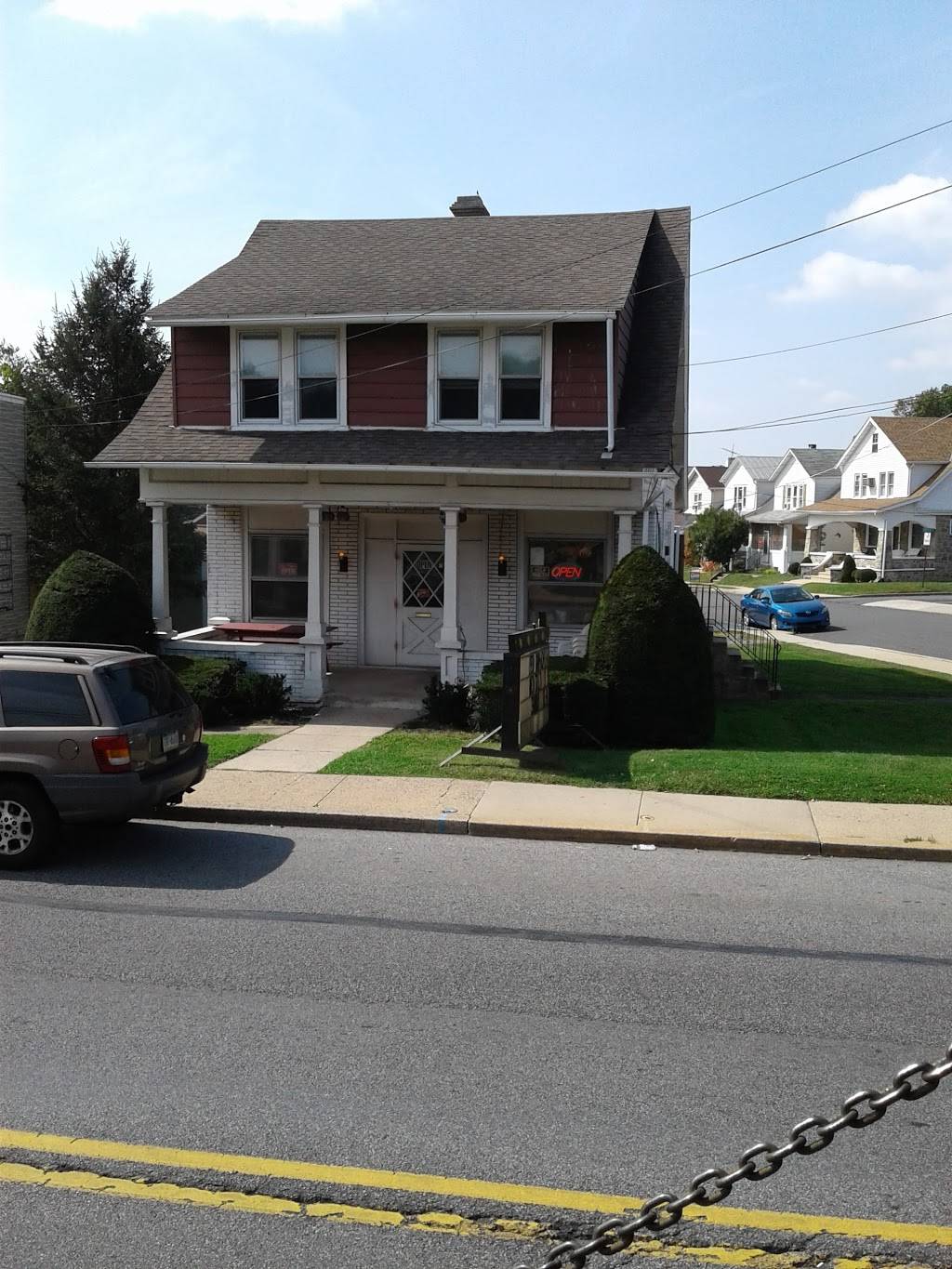 Lattanzio Sandwiches | meal takeaway | 2661, 3226 Kutztown Rd, Reading, PA 19605, USA | 6109212324 OR +1 610-921-2324