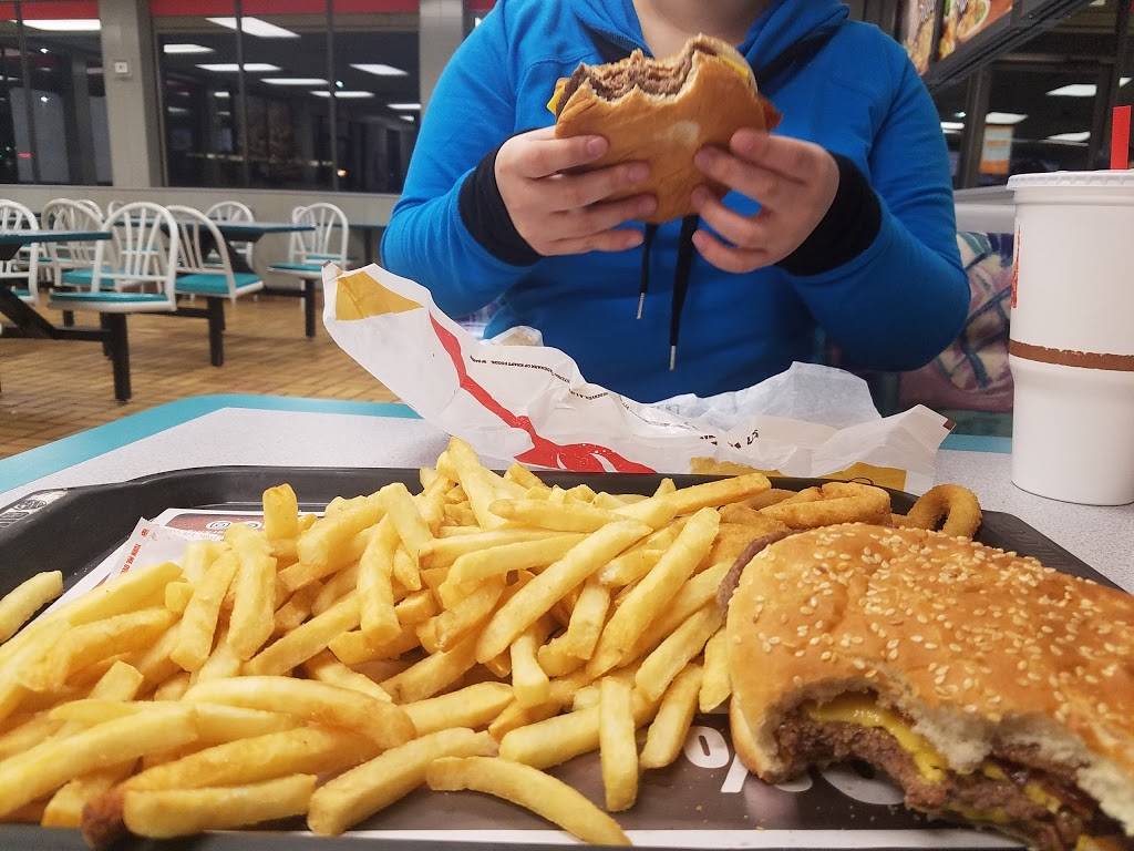 Burger King | restaurant | 2690 Kirkwood Hwy, Newark, DE 19711, USA | 3027310155 OR +1 302-731-0155