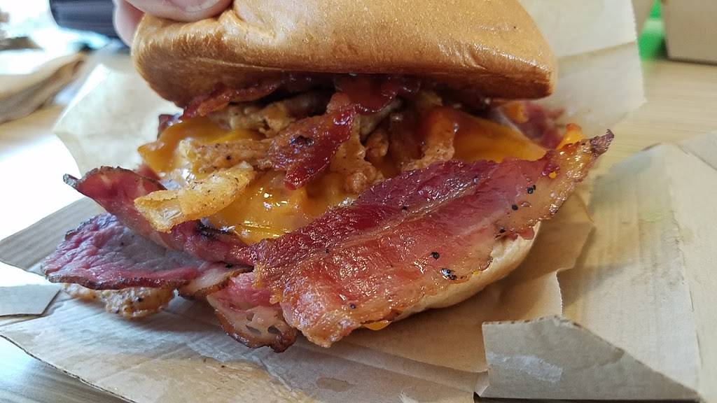 Arbys | restaurant | 1218 Apache Dr SW, Rochester, MN 55902, USA | 5072812729 OR +1 507-281-2729