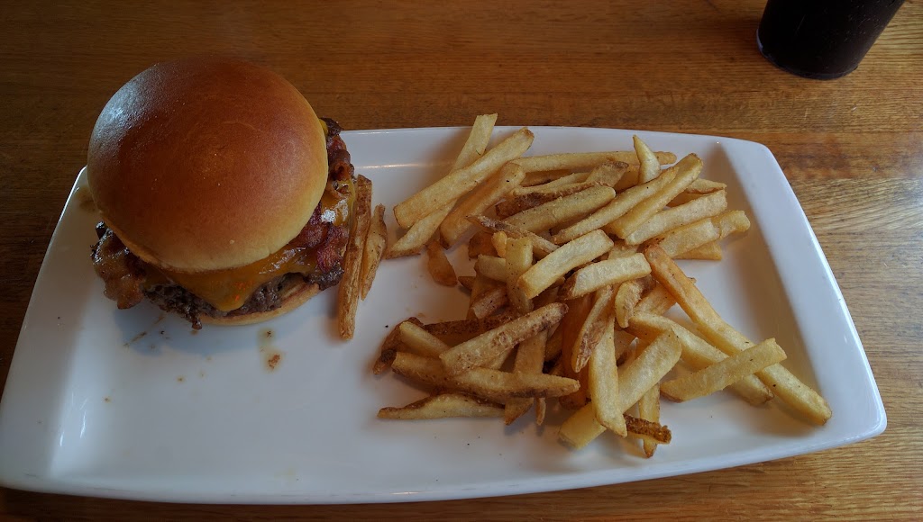 Applebees Neighborhood Grill & Bar | restaurant | 2545 Scottsville Rd, Bowling Green, KY 42104, USA | 2707826981 OR +1 270-782-6981