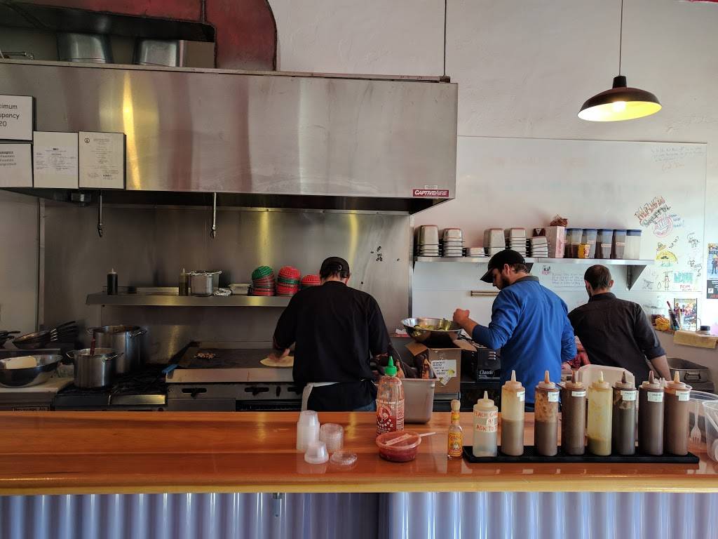 Mano Taquería | restaurant | 3 W Nelson St, Lexington, VA 24450, USA | 5404648226 OR +1 540-464-8226