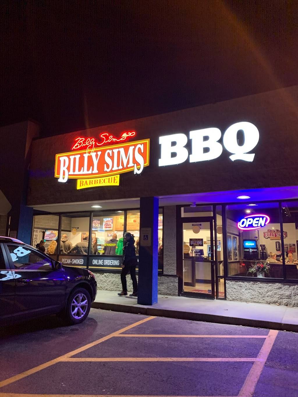 Billy Sims Barbecue | restaurant | 1442 W Washington St, West Bend, WI 53095, USA | 2623539850 OR +1 262-353-9850