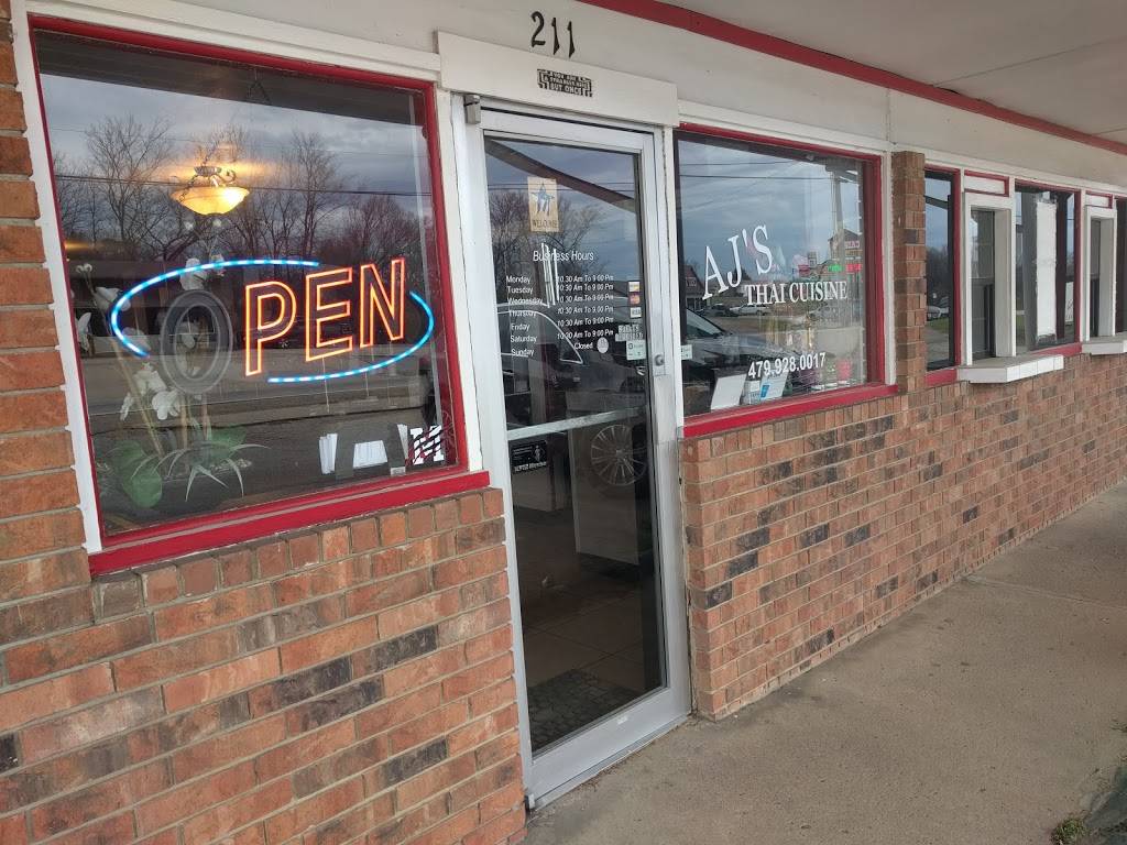 Ajs Thai cuisine | restaurant | 211 S Highway 71 E, Mansfield, AR 72944, USA | 4799280017 OR +1 479-928-0017