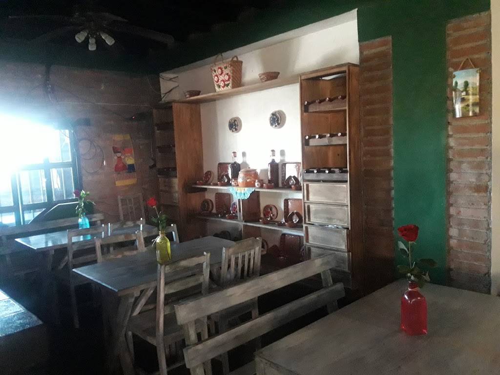La Casa De La Gritona Bar & Grill | restaurant | Av. Gral. Emiliano Zapata 119, Amp Reforma, 22710 Rosarito, B.C., Mexico | 016643097269 OR +52 664 309 7269
