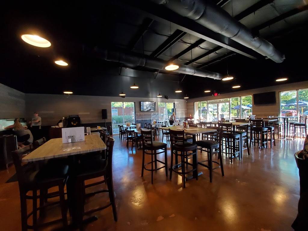 Stones Throw Tavern | restaurant | 3417 Shelby Ray Ct unit e, Charleston, SC 29414, USA | 8437931342 OR +1 843-793-1342