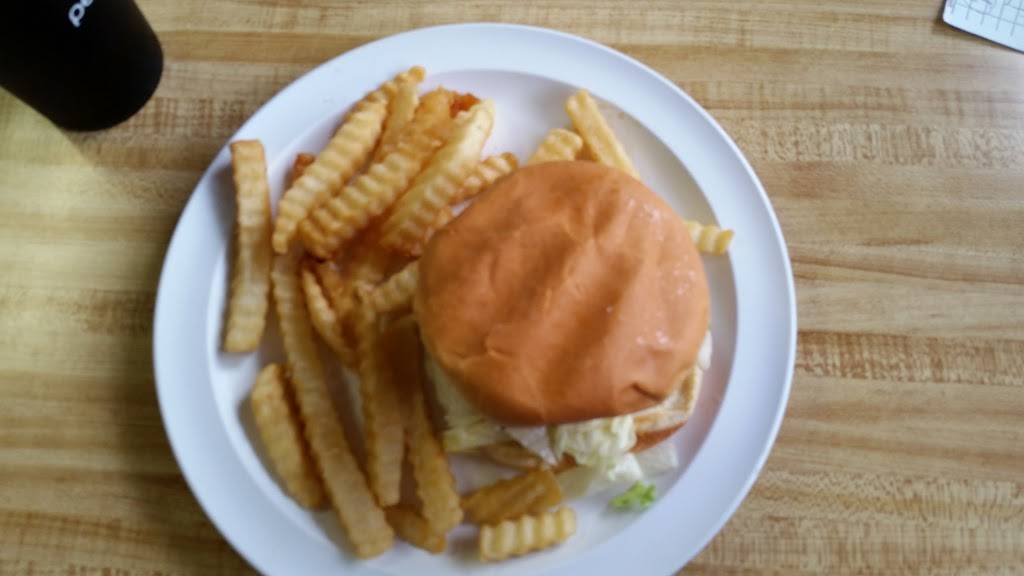 Shortys Restaurant | restaurant | 2959 TN-107, Chuckey, TN 37641, USA | 4232578313 OR +1 423-257-8313