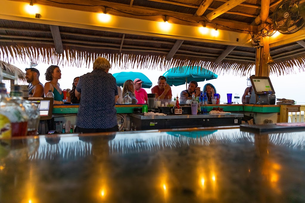 Lagunas Beach Bar + Grill | restaurant | 460 Pensacola Beach Blvd, Pensacola Beach, FL 32561, USA | 8506773905 OR +1 850-677-3905