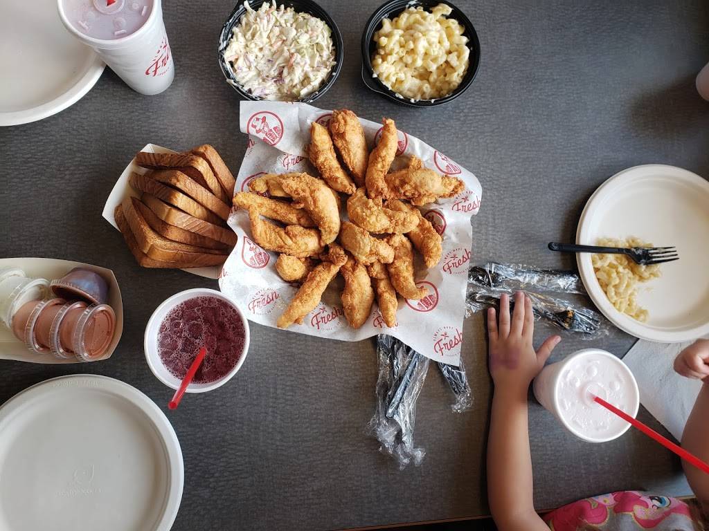 Slim Chickens | restaurant | 9850 Louetta Rd, Houston, TX 77070, USA | 2812511133 OR +1 281-251-1133