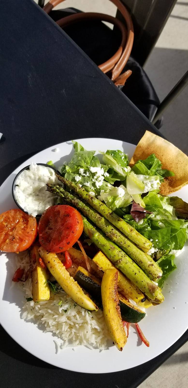 Tazikis Mediterranean Cafe | restaurant | 8305 Preston Rd #100, Plano, TX 75024, USA | 9723703660 OR +1 972-370-3660