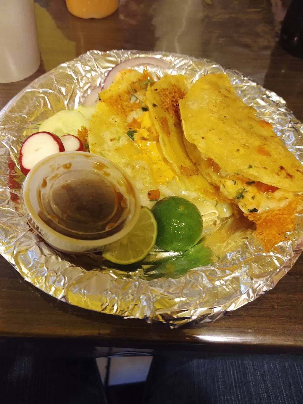 Don Cahuamanta | restaurant | 3549 W McDowell Rd, Phoenix, AZ 85009, USA | 6023583982 OR +1 602-358-3982