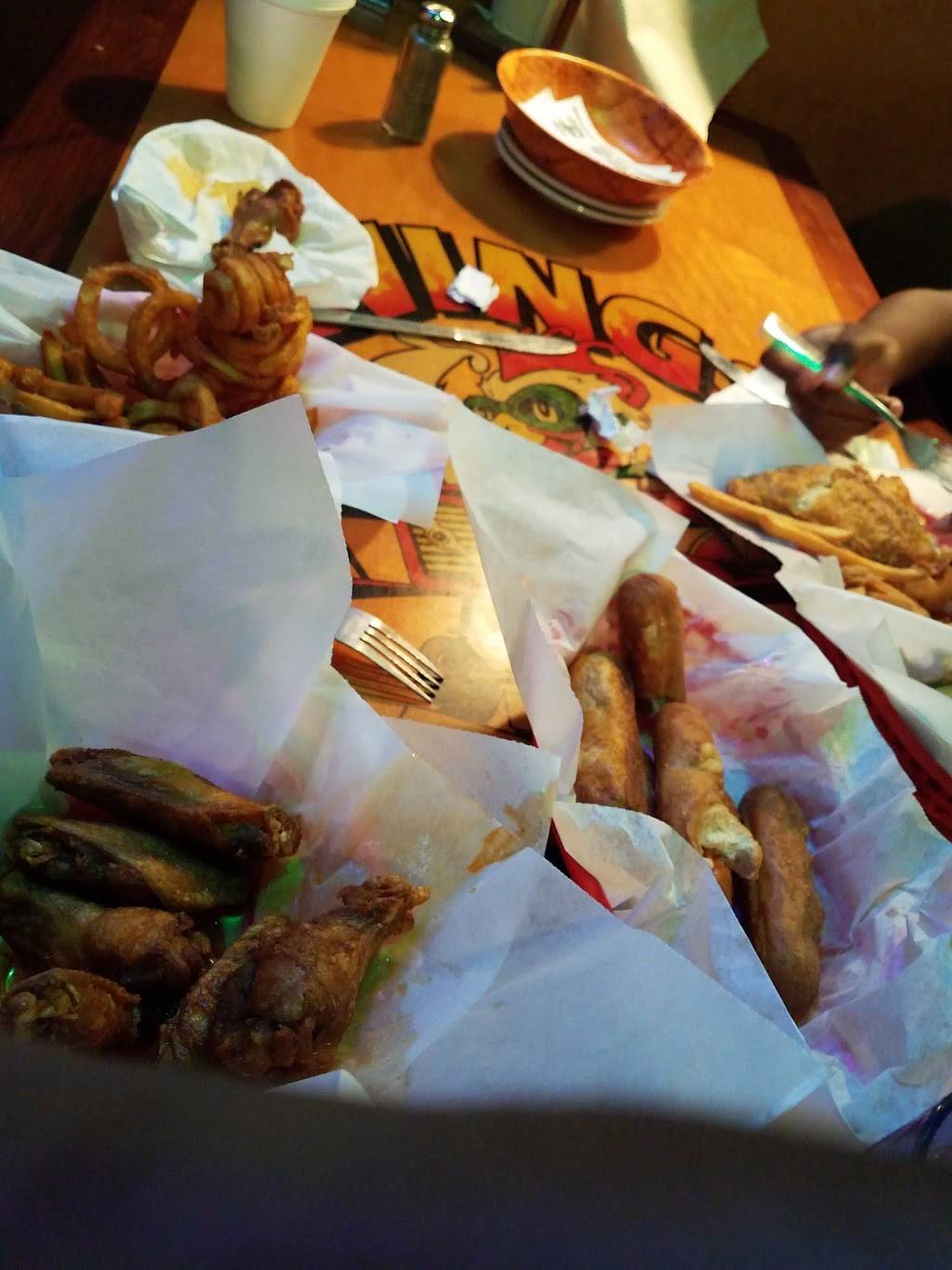 Wings Etc. | restaurant | 55 S Raceway Rd #800, Indianapolis, IN 46231, USA | 3172730850 OR +1 317-273-0850