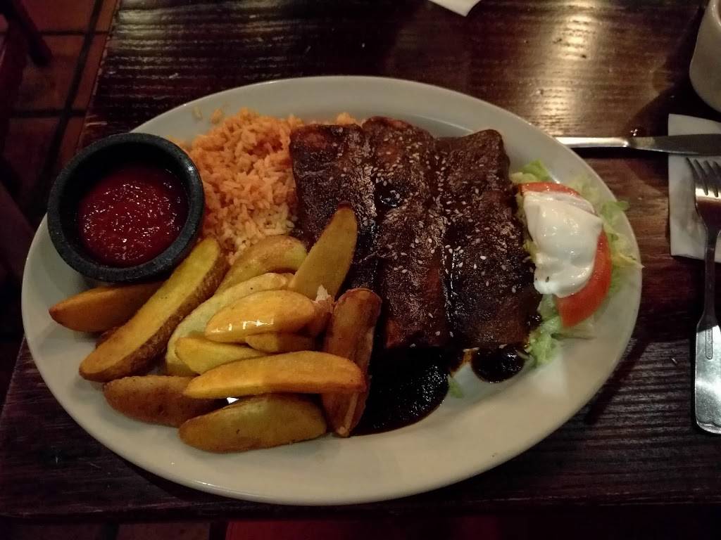 Fernandos Tequila Bar & Restaurant | restaurant | 3450 N Lincoln Ave, Chicago, IL 60657, USA | 7734776930 OR +1 773-477-6930