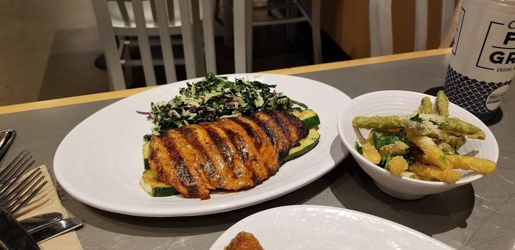 California Fish Grill | restaurant | 2100 Arden Way Suite 100, Sacramento, CA 95825, USA | 9165201658 OR +1 916-520-1658