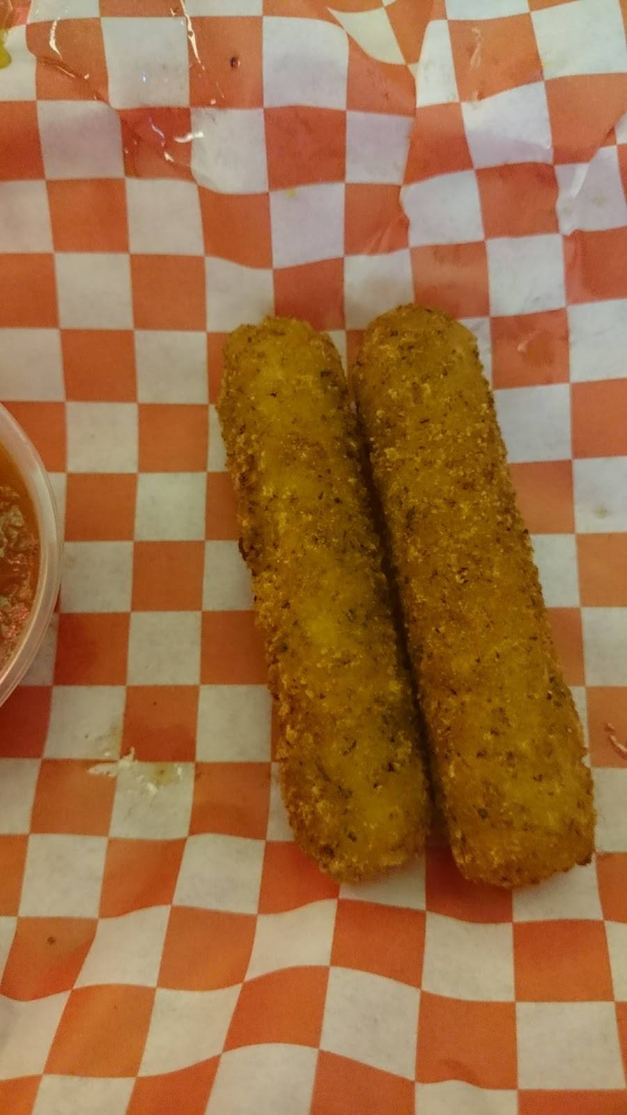 Heffys Hot Dogs | restaurant | 1520 N Elmhurst Rd, Mt Prospect, IL 60056, USA | 8473943339 OR +1 847-394-3339