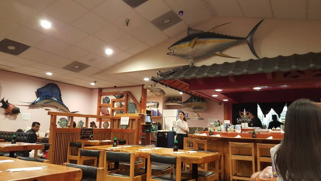 Crazy King Kong Sushi | restaurant | 215 N Moorpark Rd, Thousand Oaks, CA 91360, USA | 8054967106 OR +1 805-496-7106